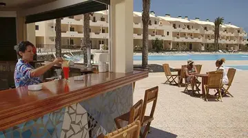 Santa Rosa Apartments