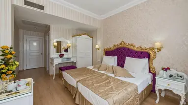 Santa Sophia Hotel