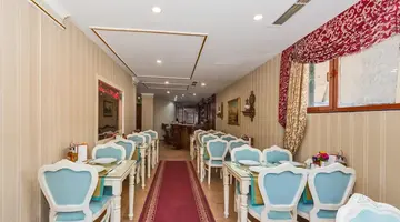Santa Sophia Hotel