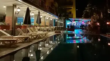 Santana Hotel