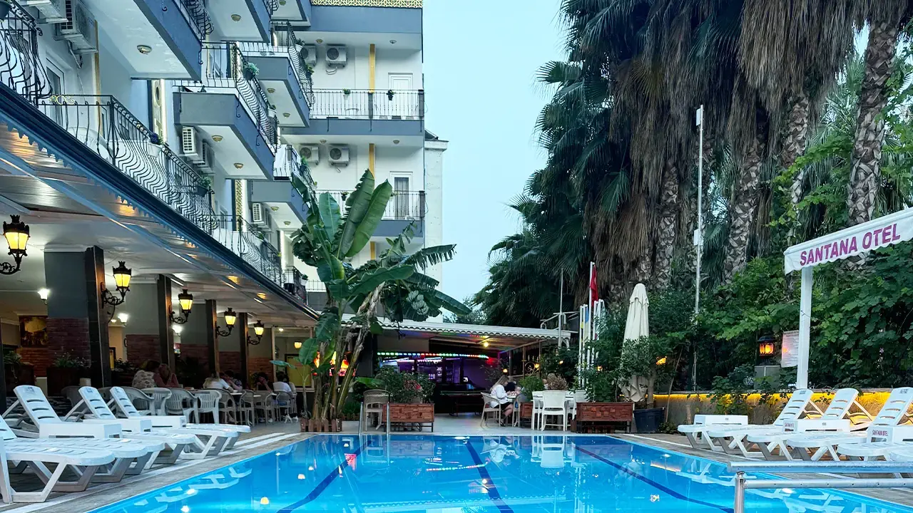 Santana Hotel