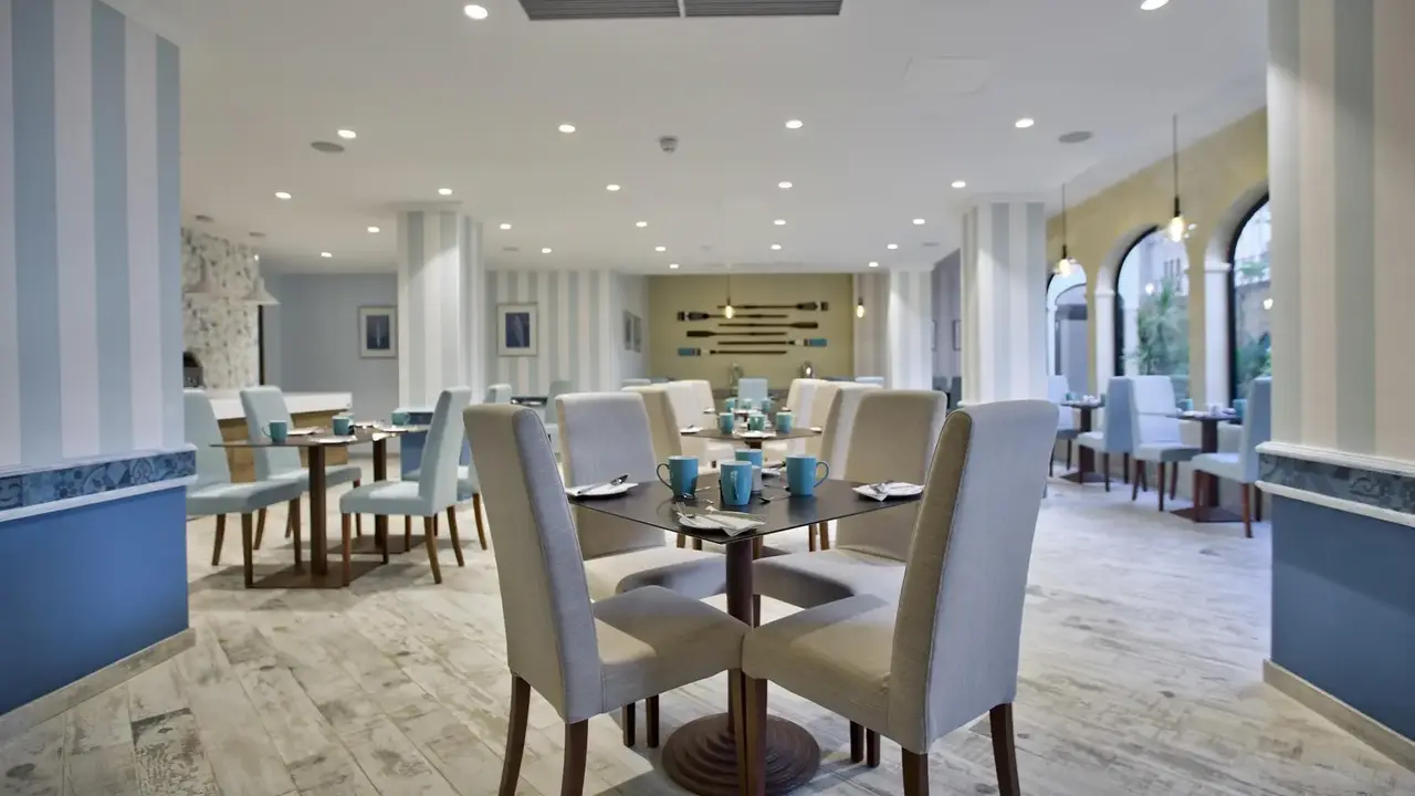 Santana Hotel