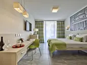 Santana Hotel