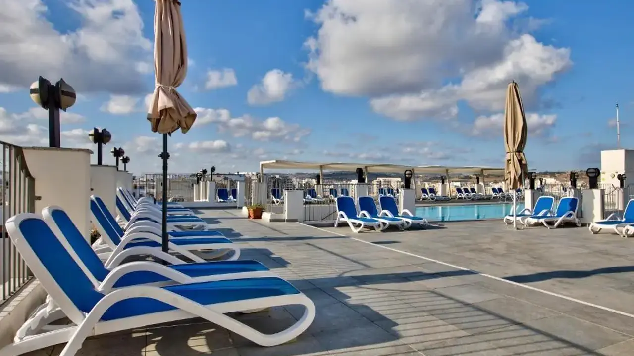 Santana Hotel