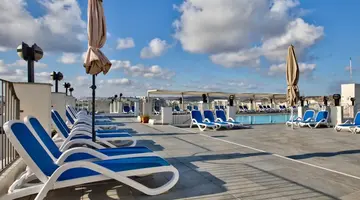Santana Hotel