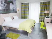 Santana Hotel