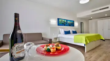 Santana Hotel