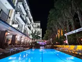 Santana Hotel