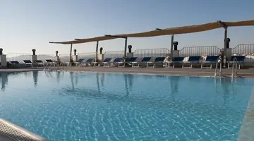 Santana Hotel