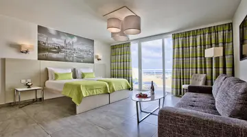 Santana Hotel