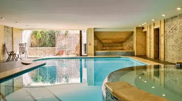 Santana Hotel