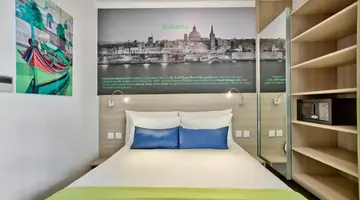 Santana Hotel