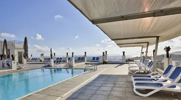 Santana Hotel