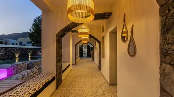 Santo Mangata Boutique Hotel