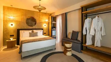 Santo Mangata Boutique Hotel