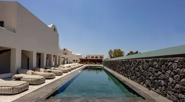 Santo Mangata Boutique Hotel