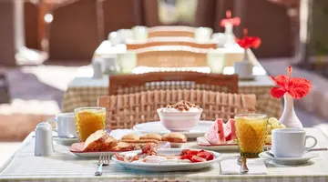 Santo Miramare Resort