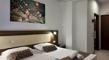 SANTORINI HOTEL