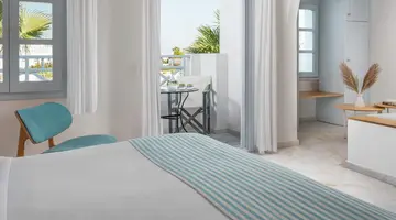 SANTORINI KASTELLI RESORT