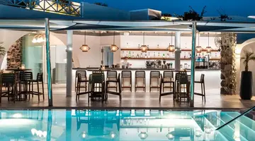 SANTORINI KASTELLI RESORT