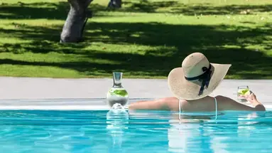 SANTORINI KASTELLI RESORT