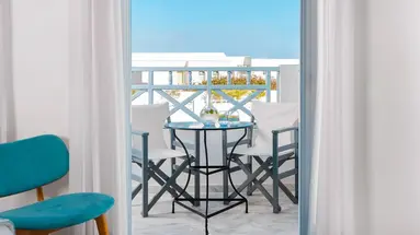 SANTORINI KASTELLI RESORT