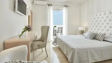 Santorini Palace Hotel