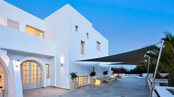 Santorini Palace