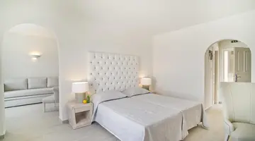 Santorini Palace