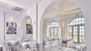 Santorini Palace