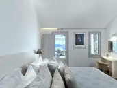 Santorini Secret Premium