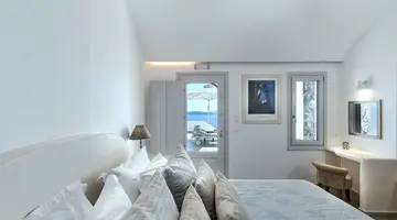 Santorini Secret Premium