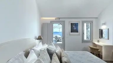 Santorini Secret Premium