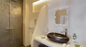 Santorini Secret Premium