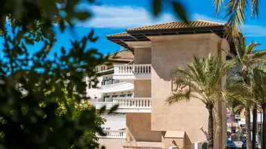 Santos Nixe Palace