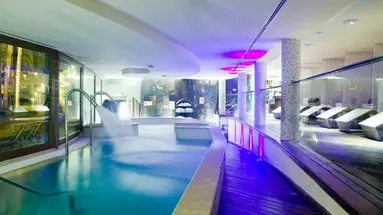 Santos Nixe Palace