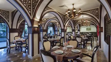 Saphir Hotel And Villa