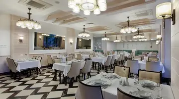Saphir Hotel And Villa