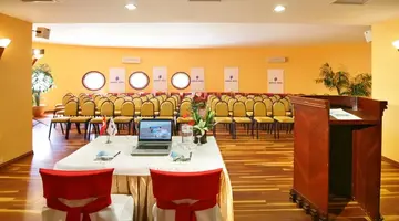 Saphir Hotel And Villa