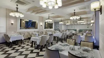 Saphir Hotel And Villa