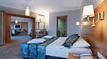 Saphir Hotel And Villa