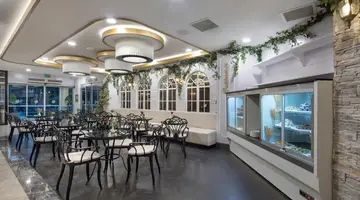 Saphir Hotel And Villa