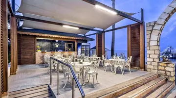 Saphir Hotel & Villa