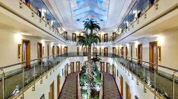 Saphir Hotel & Villa