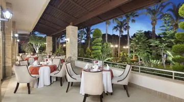 SAPHIR HOTEL & VILLAS
