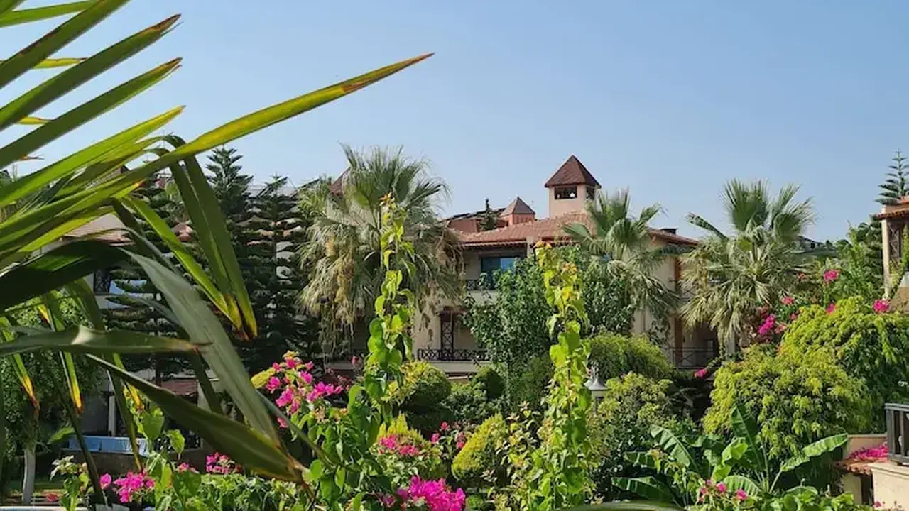 Saphir Hotel & Villas