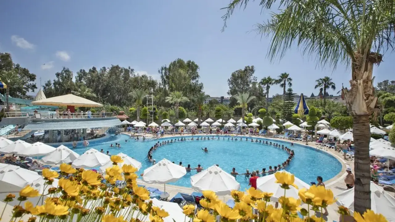 SAPHIR HOTEL & VILLAS