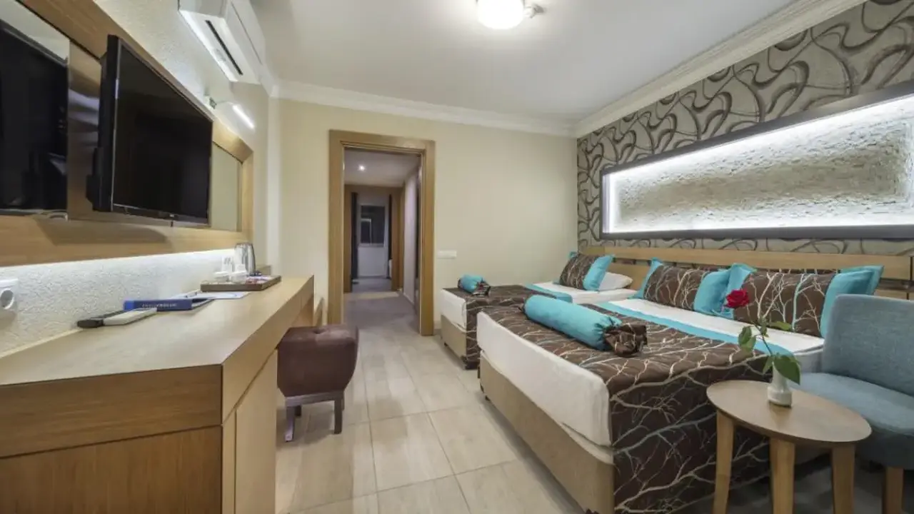 SAPHIR HOTEL & VILLAS