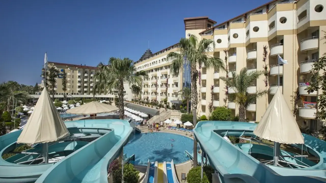 SAPHIR HOTEL & VILLAS