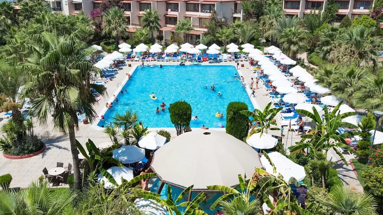 Saphir Hotel & Villas